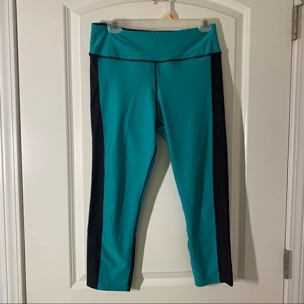 Warrior by Danica Patrick Light Blue and Black Cropped Leggings